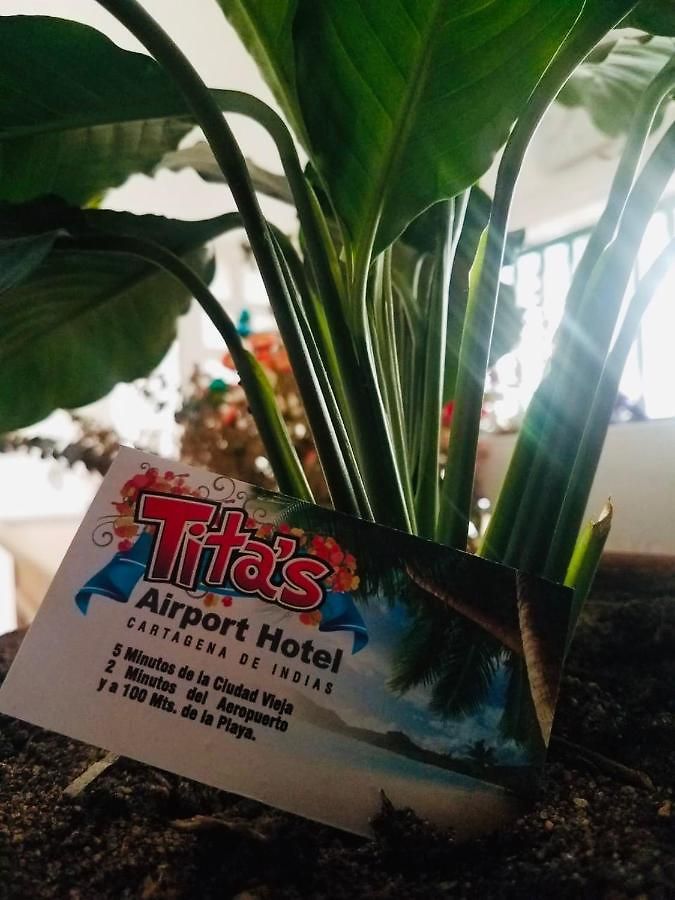 Tita's Airport Hotel 4*