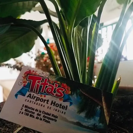 Tita's Airport Hotel 4*